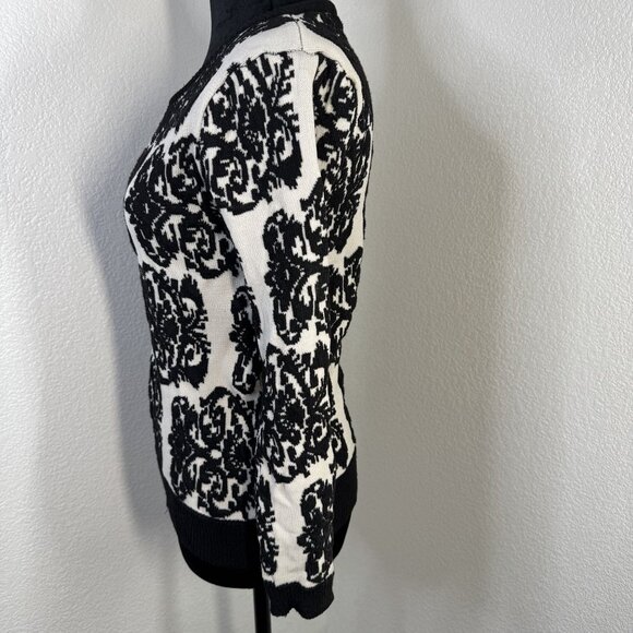 Black & White Floral Pattern Zip-Up Cardigan‎ Sweater Womens S - Picture 2 of 6